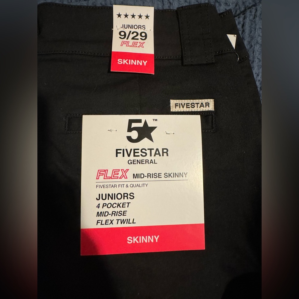 Women’s/Juniors Black Work Pants